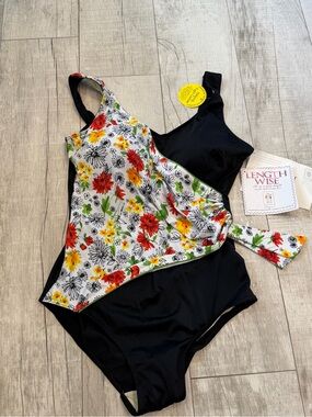 NWT It Figures! Swimwear Sz 20W v-neck open back one piece bathing suit